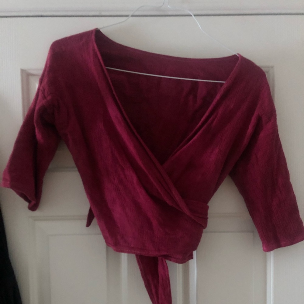 Hackwith Design House Wine Mottle Tie Wrap Blouse